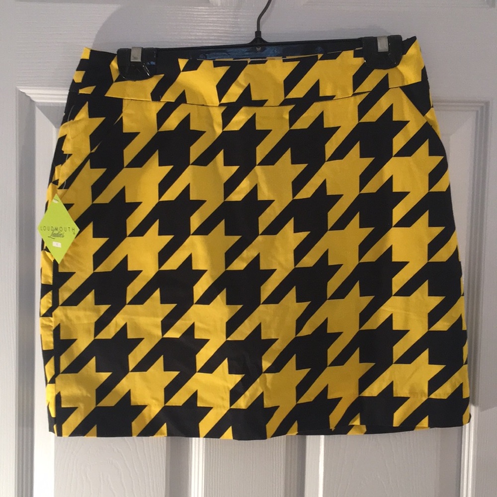 New with Tags Loudmouth Skort size 4